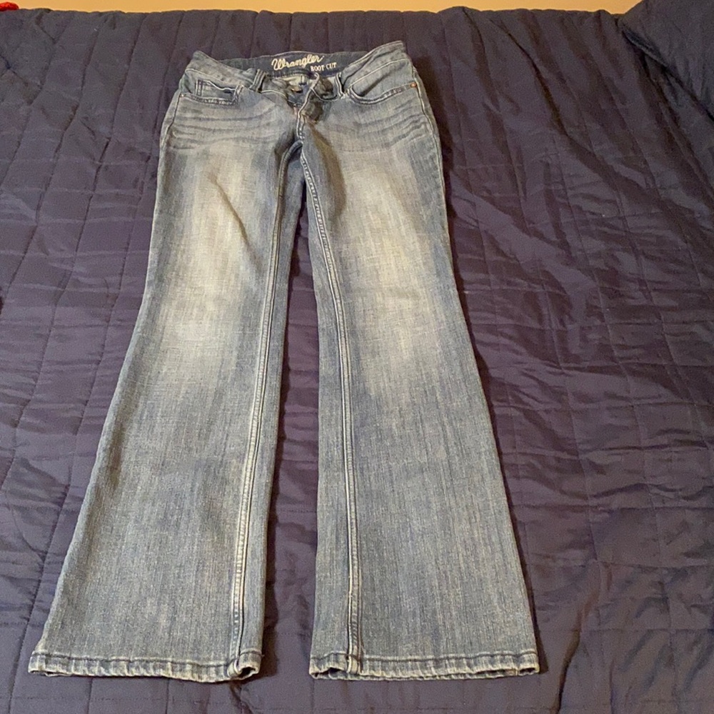 Women’s Wrangler Bootcut Jeans. Size 3x34